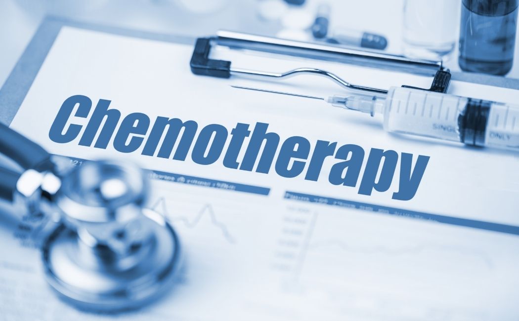 Naukowcy z WSIiZ prowadzą badania nad skuteczniejszą chemioterapią